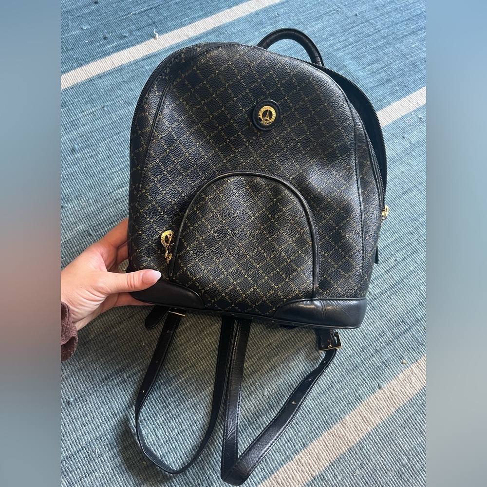 Leather purse